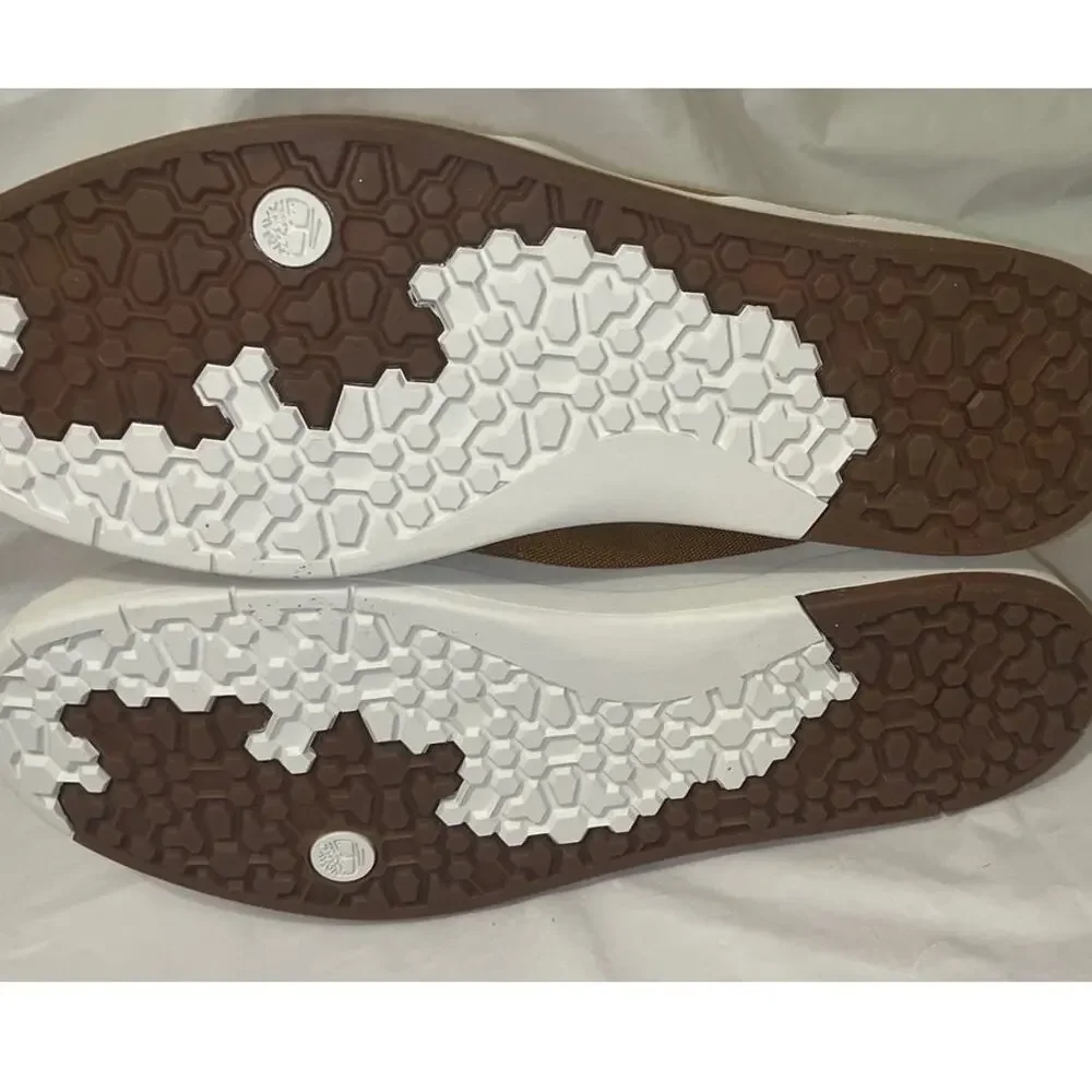 Timberland Davis Square Chukka A1013 Shoes - Size: 11.5 - Wheat - NEW with box